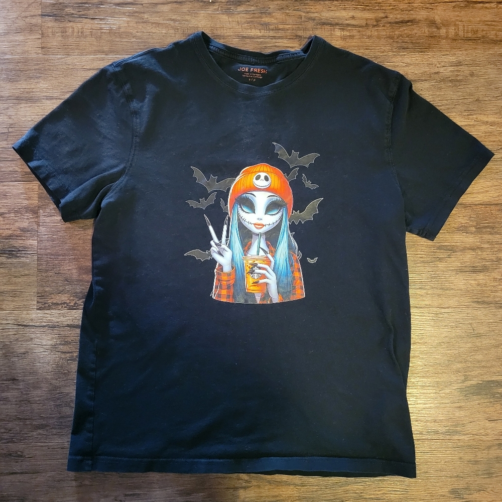 Womens Small Jack Skellington Starbucks Dft Graphic on Joe Fresh Black Tee - GUC